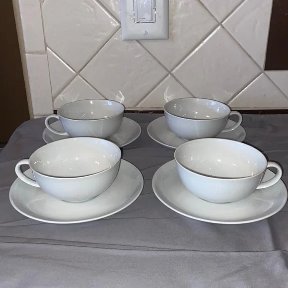 Arzberg | Kitchen | Set Of 4 Arzberg Germany Porcelain Coffee Tea Mugs With  Four Saucers | Poshmark